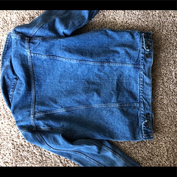 Jean Jacket - Picture 3 of 7